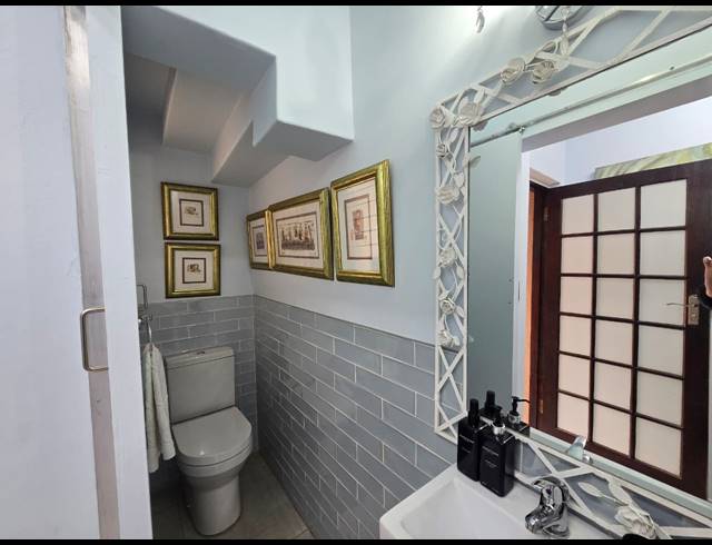 2 BEDROOM TOWNHOUSE FOR SALE IN PEACEHAVEN